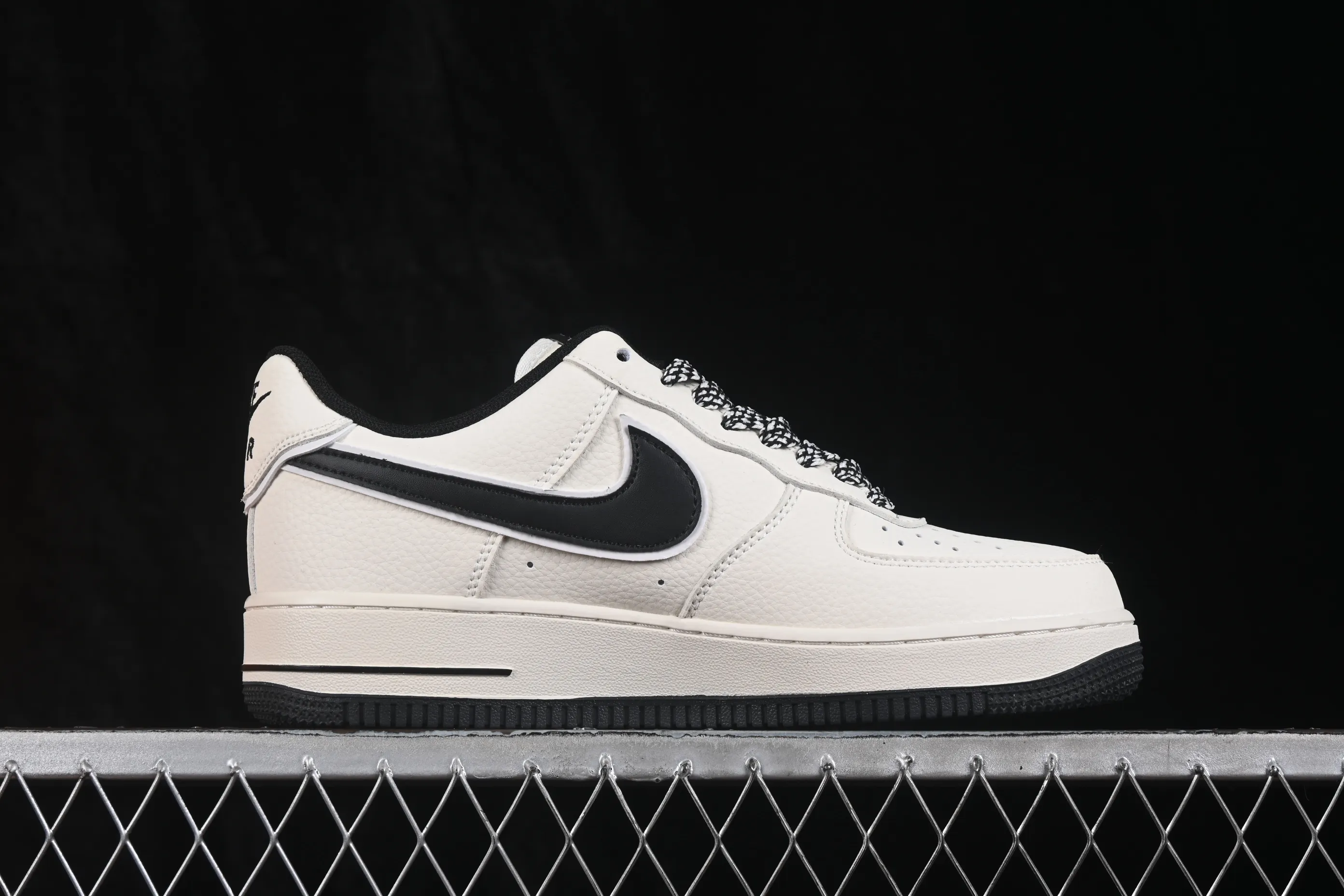 All categories Nk Air Force 1 Air Force series Nk Air Force 1 Low Air Force low-top Nike Air Force 1'07 Low joint model Air Force 1 low-top casual sneakers GS2288-007